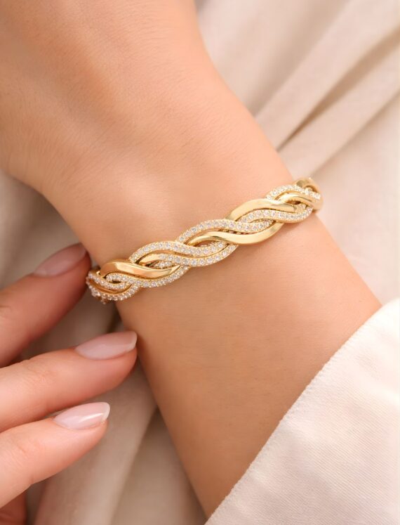 Eternal Twist Diamond Bracelet