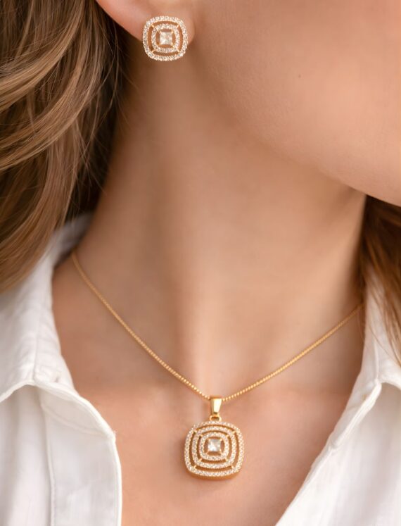 Halo Grid Diamond Pendant Set