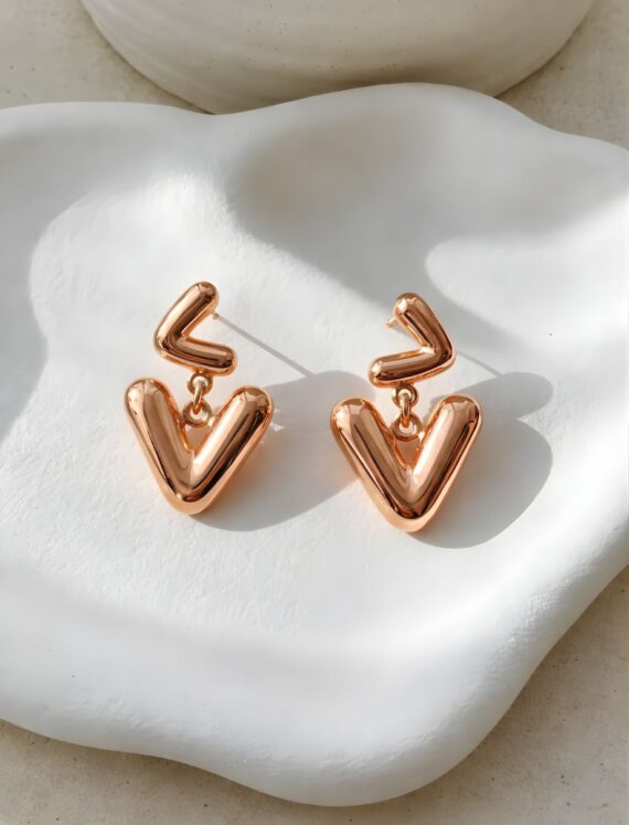 Sculpted Love Dangles Earrings