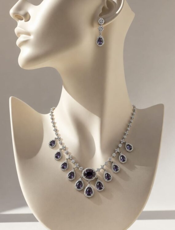 Majestic Dewdrop Diamond Necklace