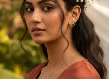 Golden Heart Necklace (2)